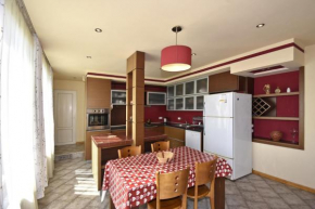 Ararat view 3-bedroom apartment with garden
